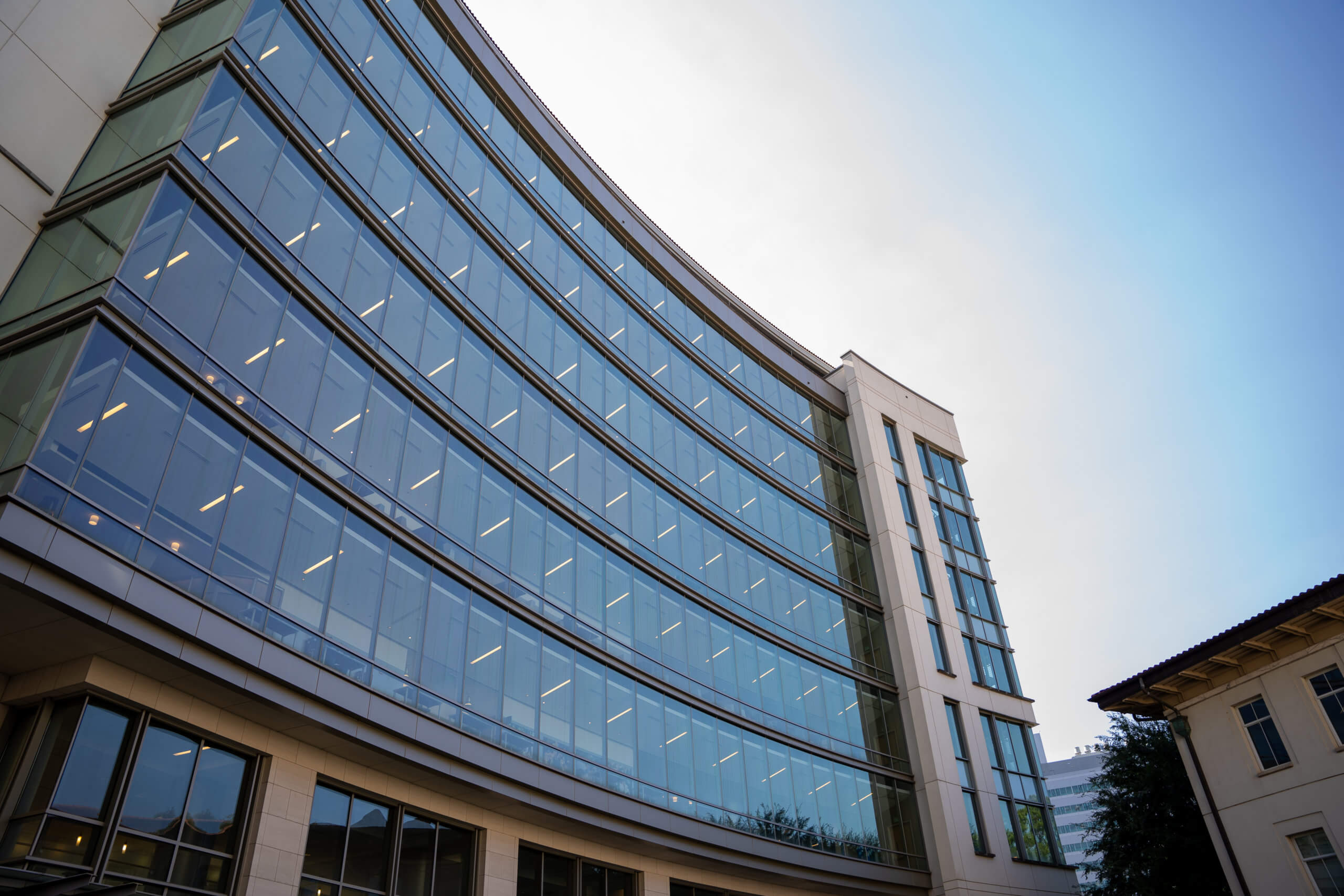 Emory Wayne Rollins Laboratory McKenney's Inc.